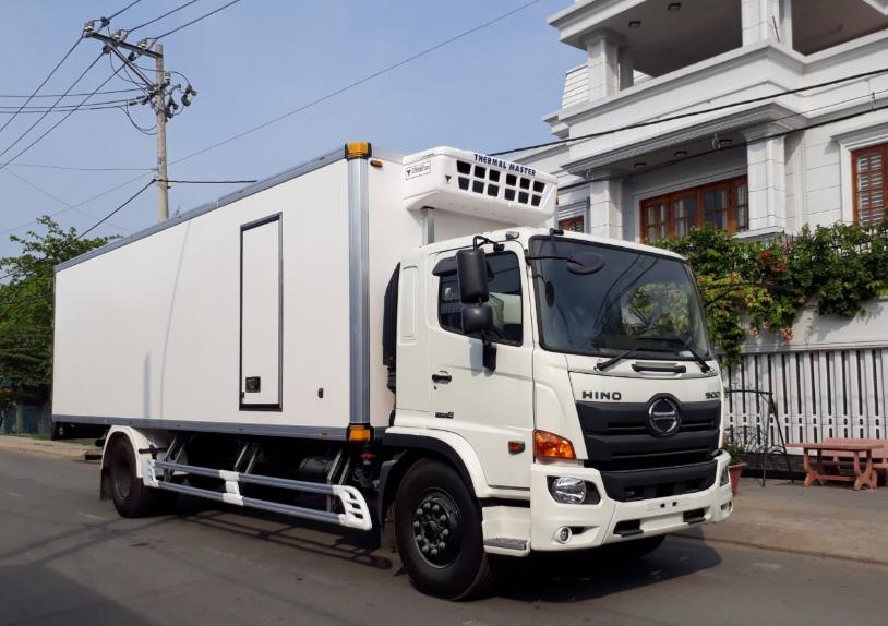 Xe tải thùng đông lạnh