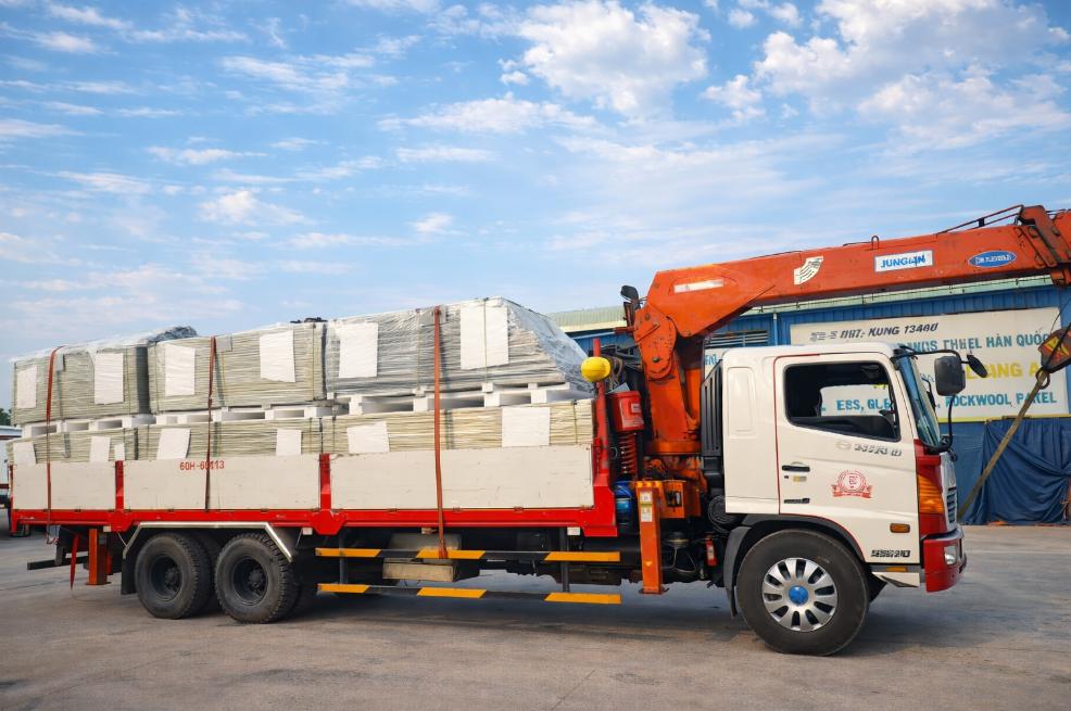 Có nhiều cách thức vận chuyển hàng đi Phú Quốc