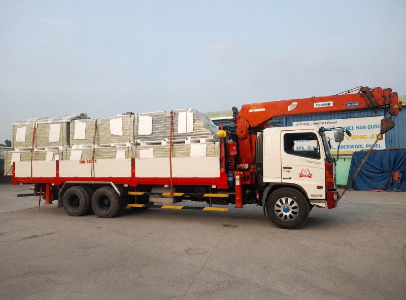 dịch vụ thuê xe cẩu đi Bình Phước