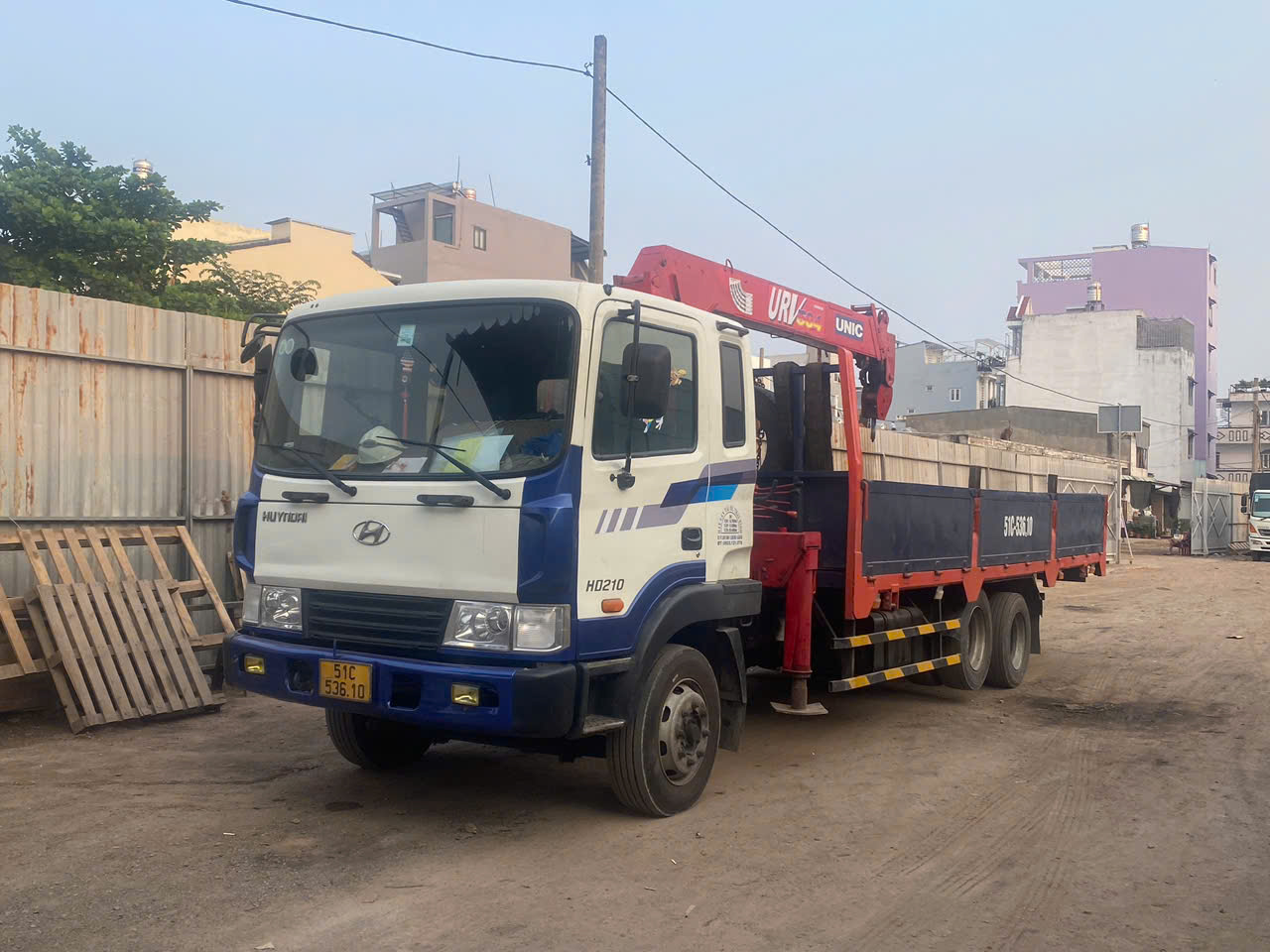 Xe cẩu được ứng dụng vào những công việc nào